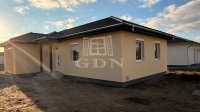 Eladó ikerház Helvécia, 72m2